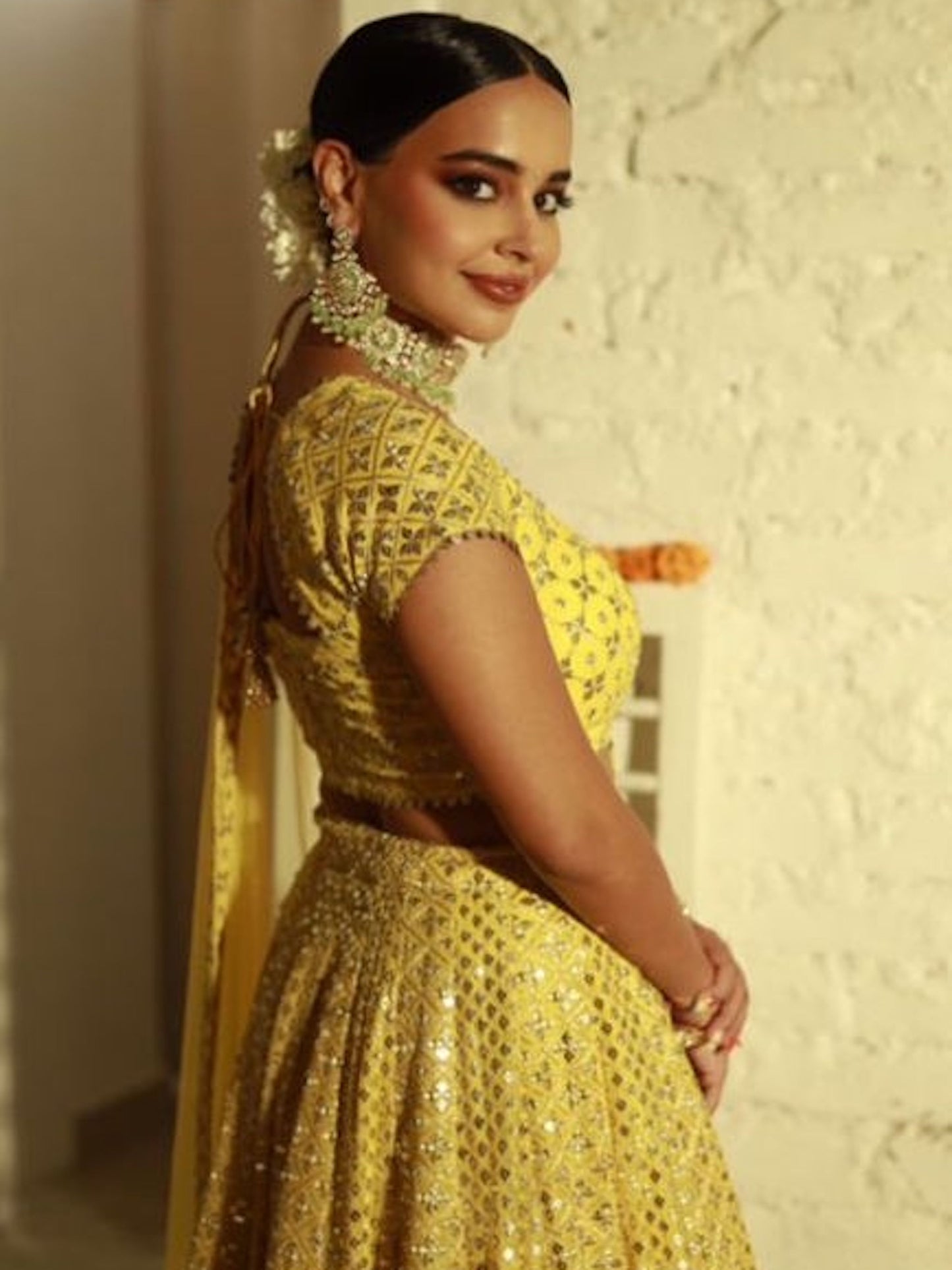 ARUSHI MEHRA IN YELLOW ZARI & SEQUIN LEHENGA SET