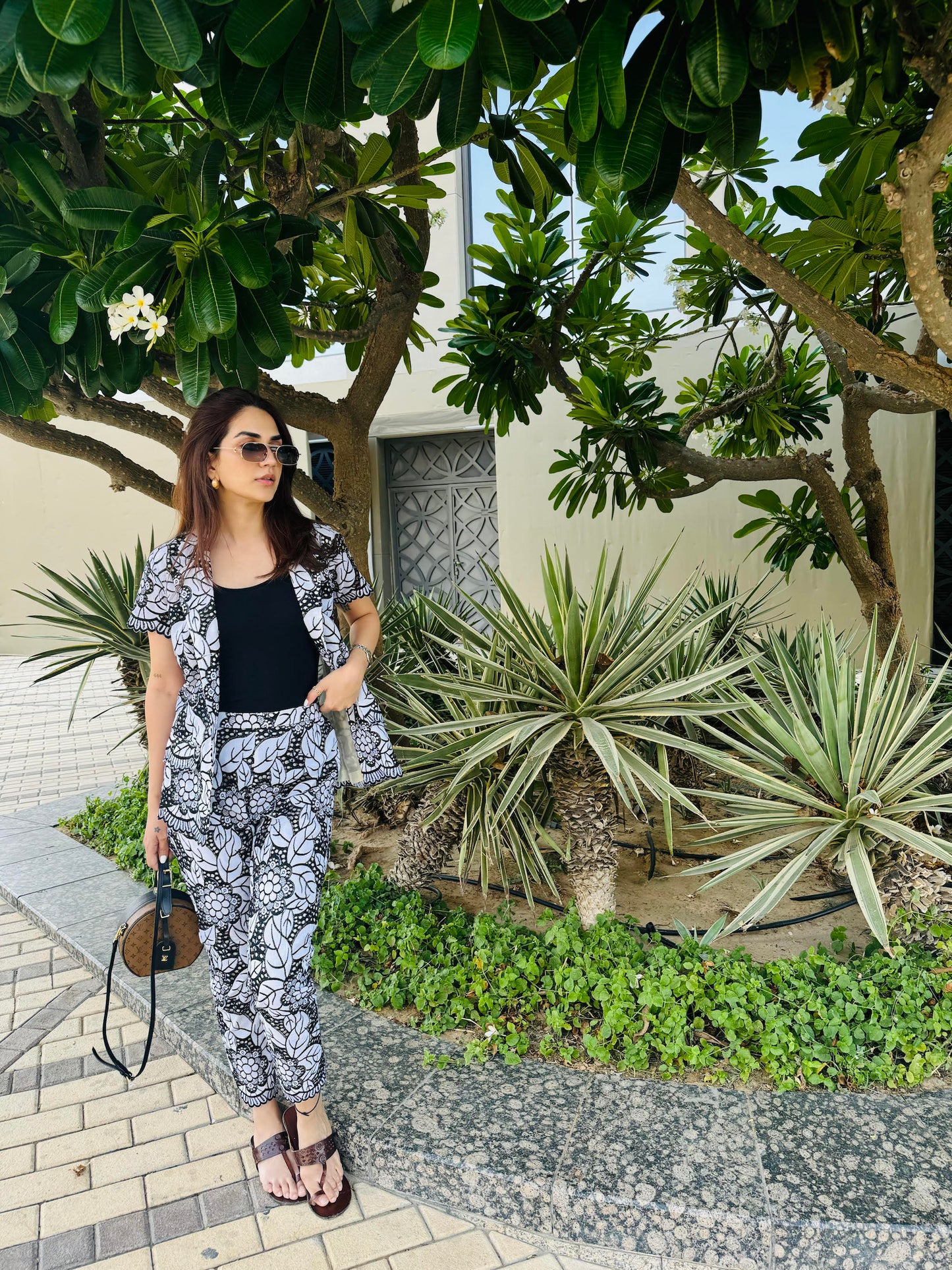 KARMA DHINGRA IN BLACK COTTON COORD SET