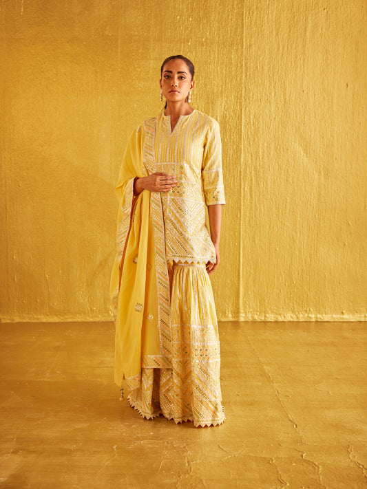 YELLOW GOTA WORK GARARA SET