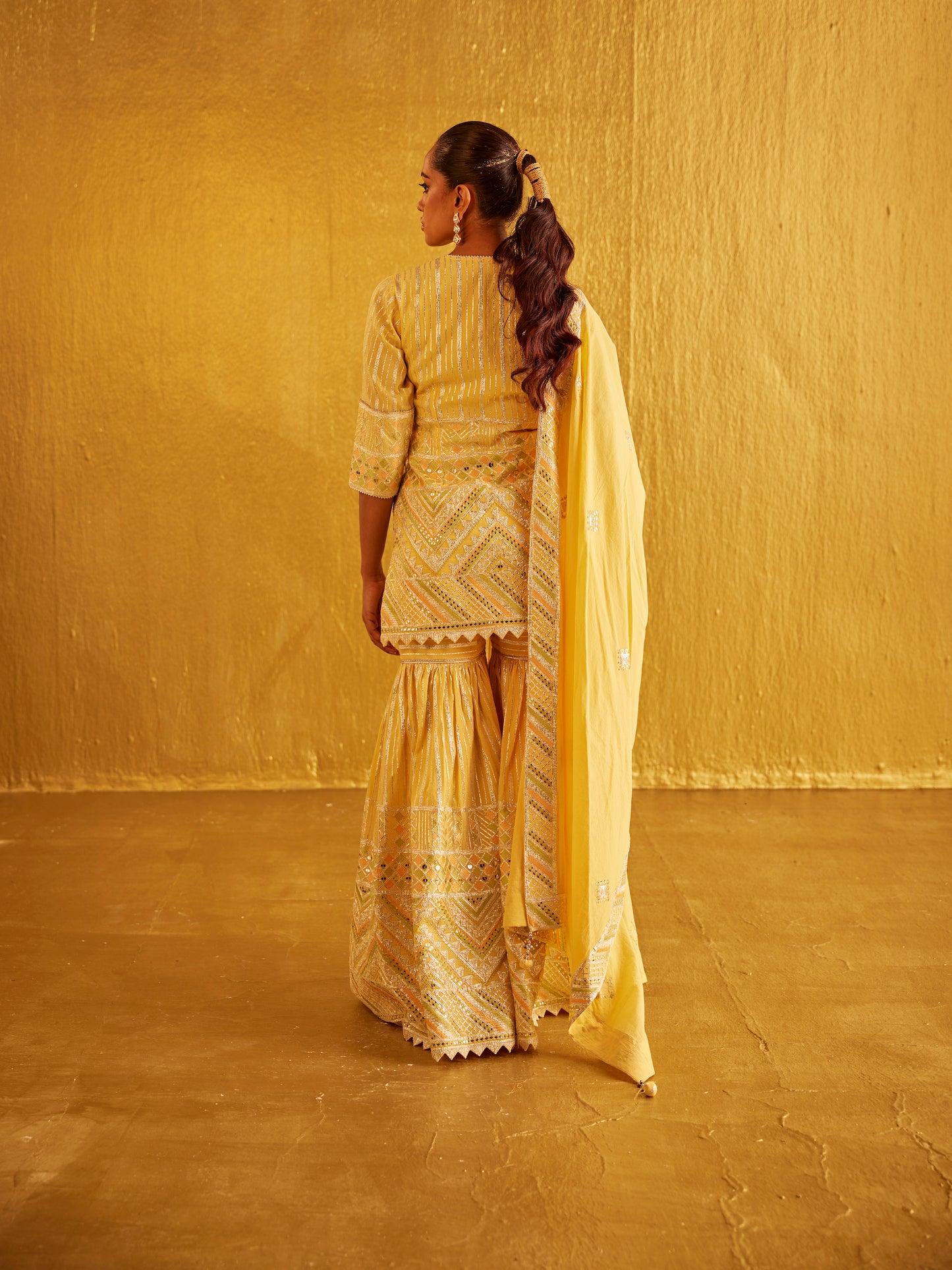 YELLOW GOTA WORK GARARA SET