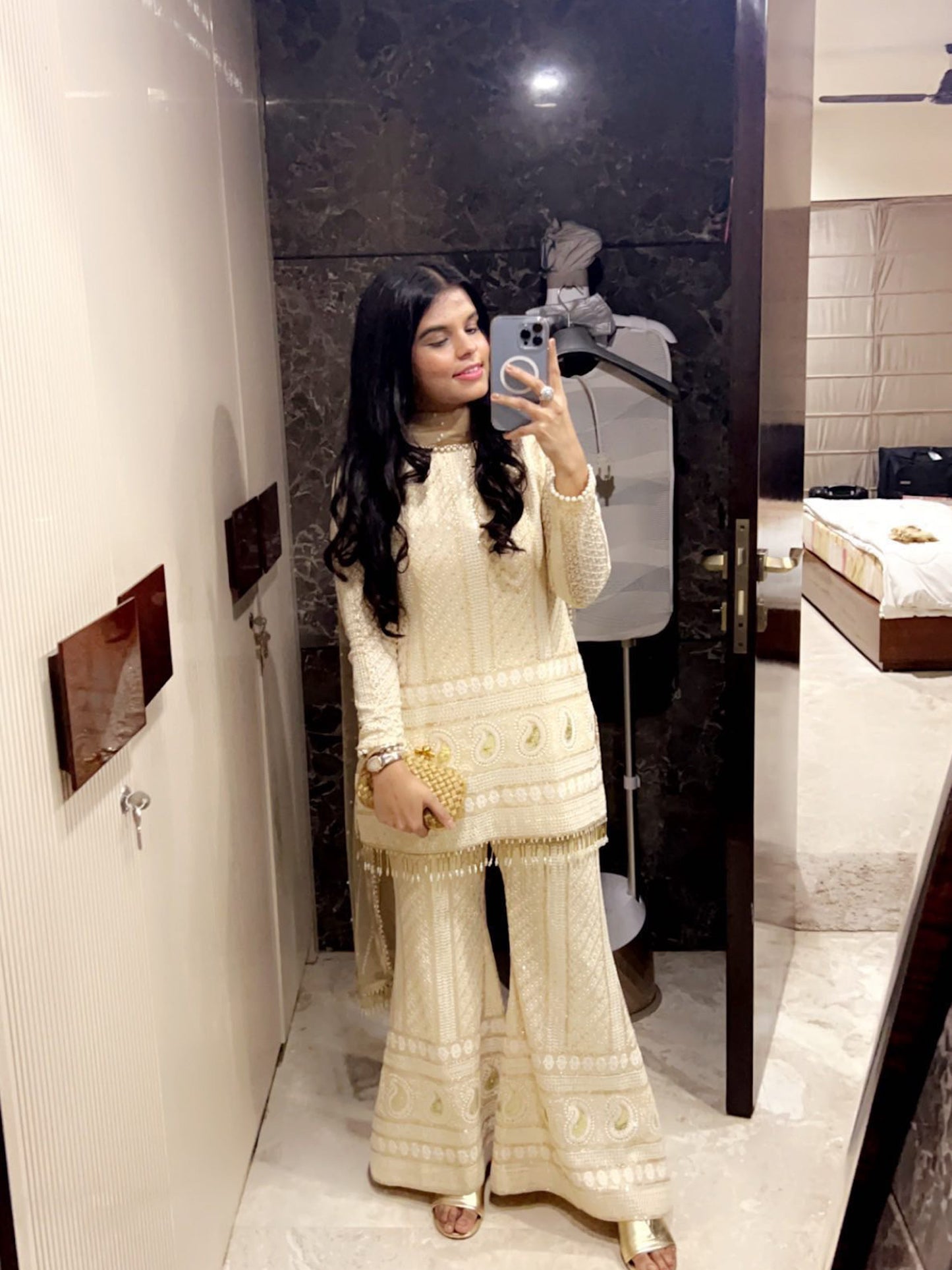 BEIGE CHIKANKARI COORD SET