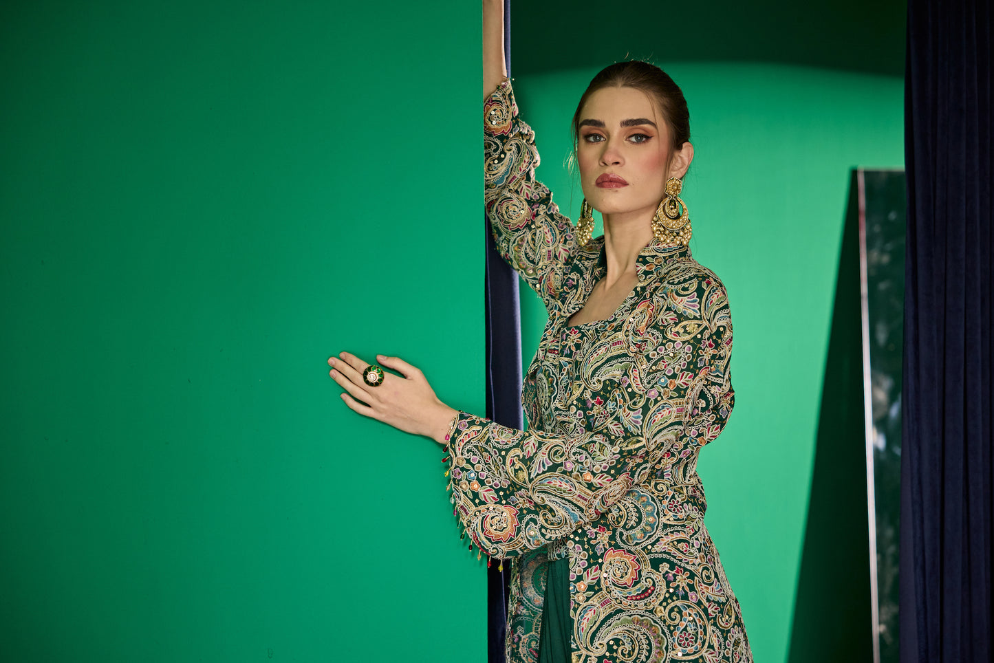 GREEN MULTI COLOR EMBROIDERED 3 PIECE SET