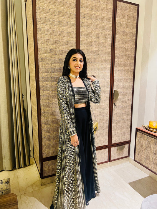 NIKITA KHURANA IN BLACK ZARI & SEQUIN JACKET SET