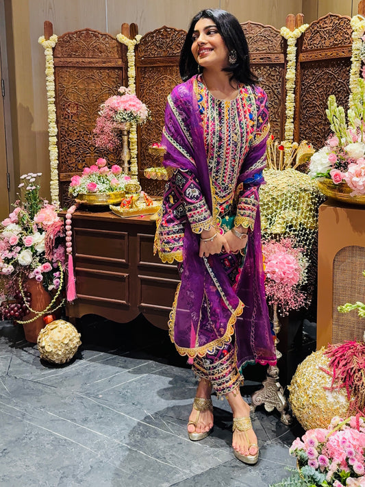 SHIMOLI KAPASI IN PURPLE PATOLA SUIT SET