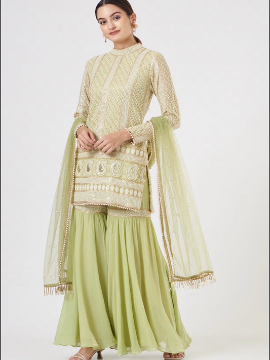 GREEN CHIKANKARI GARARA SET