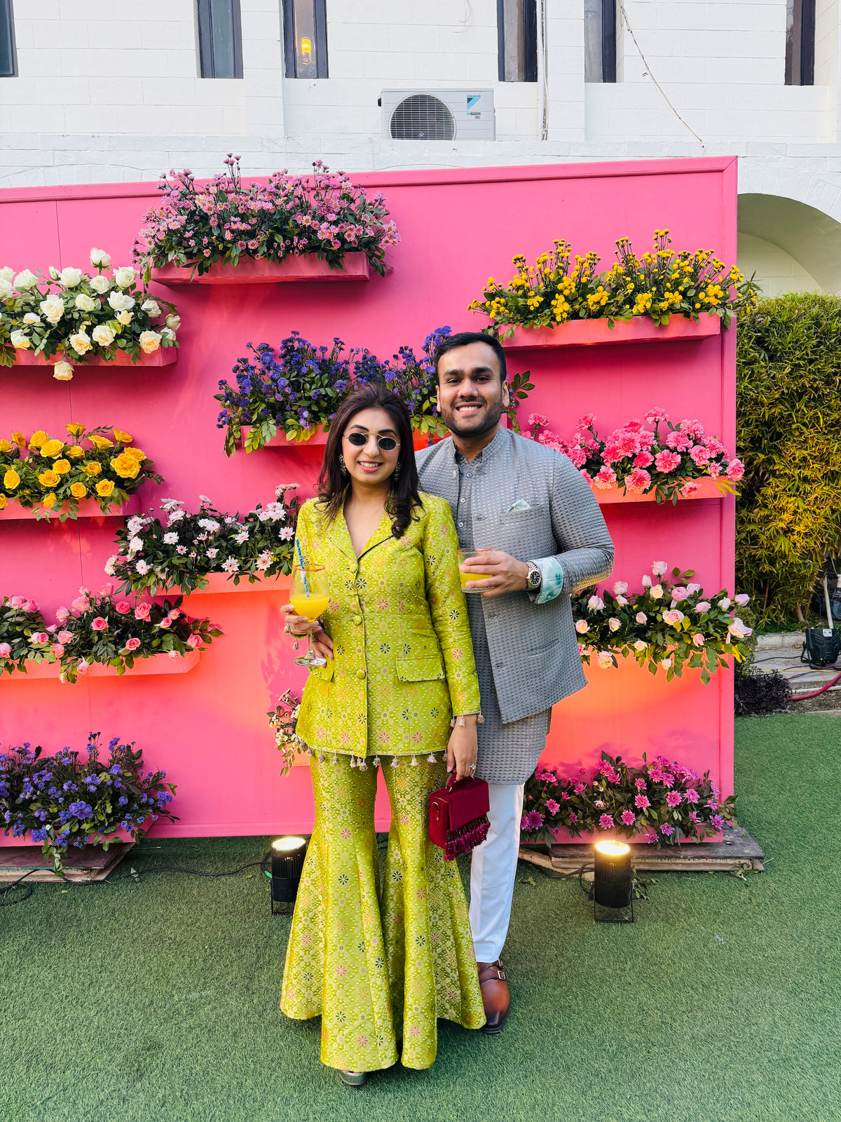 NIKITA KHURANA IN GREEN BROCADE BLAZER SET