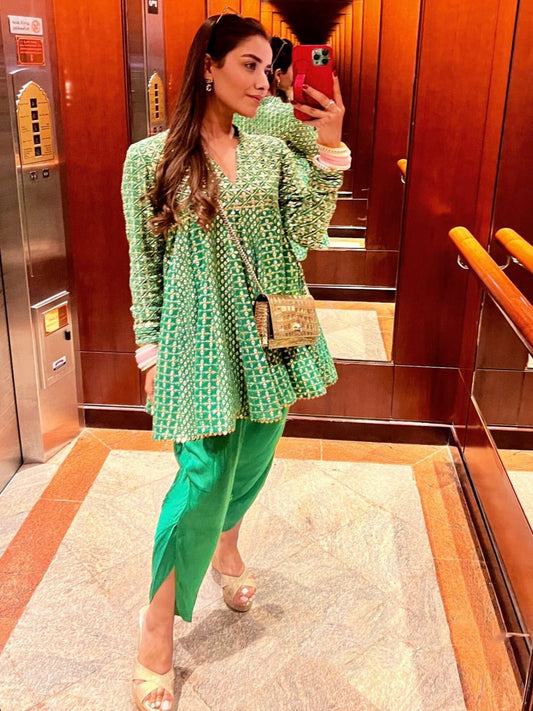 SHIVANI GIRDHAR IN GREEN ZARI & SEQUIN DHOTI SET