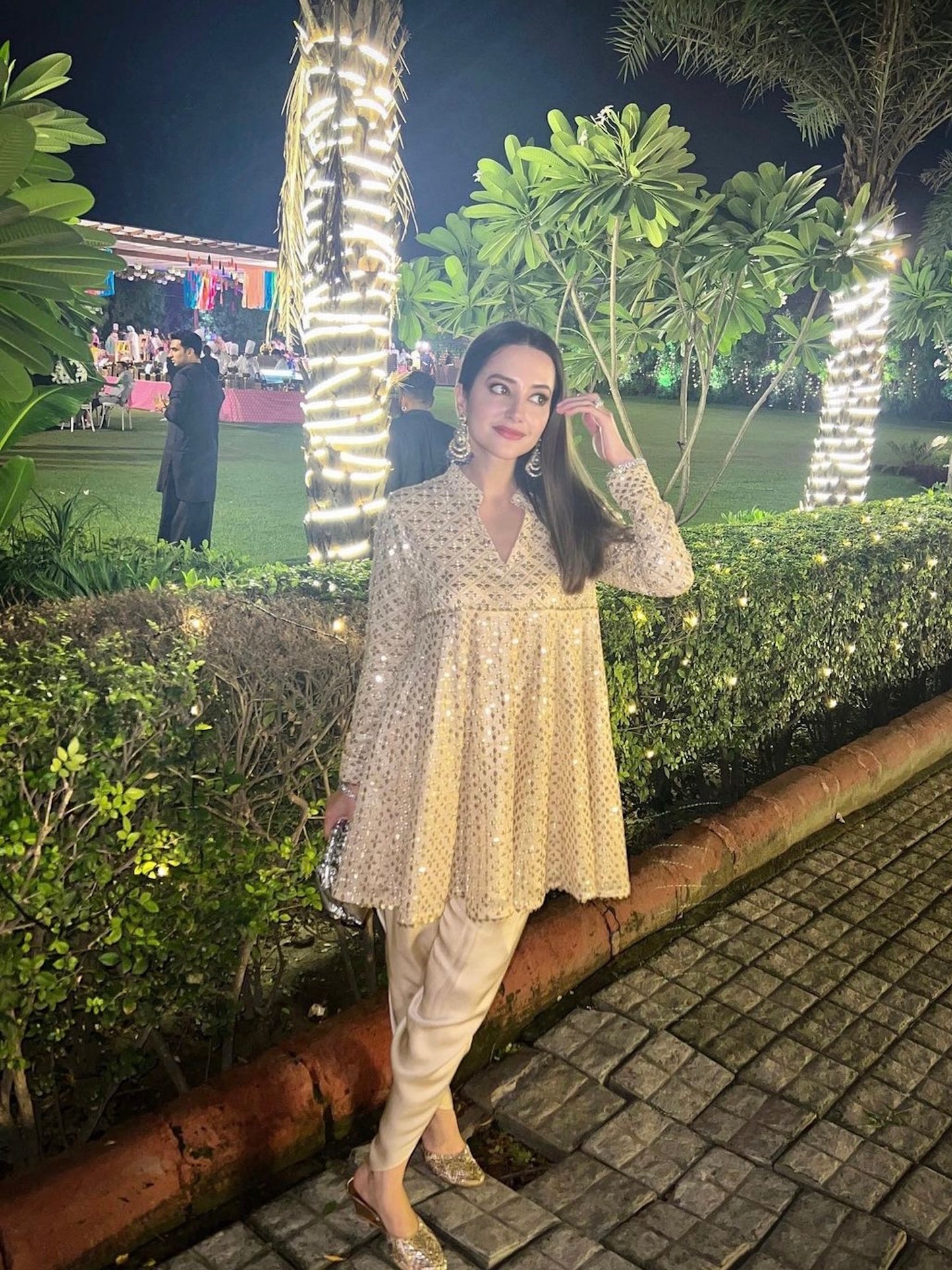 KOMAL KAPOOR IN IVORY ZARI & SEQUIN DHOTI SET