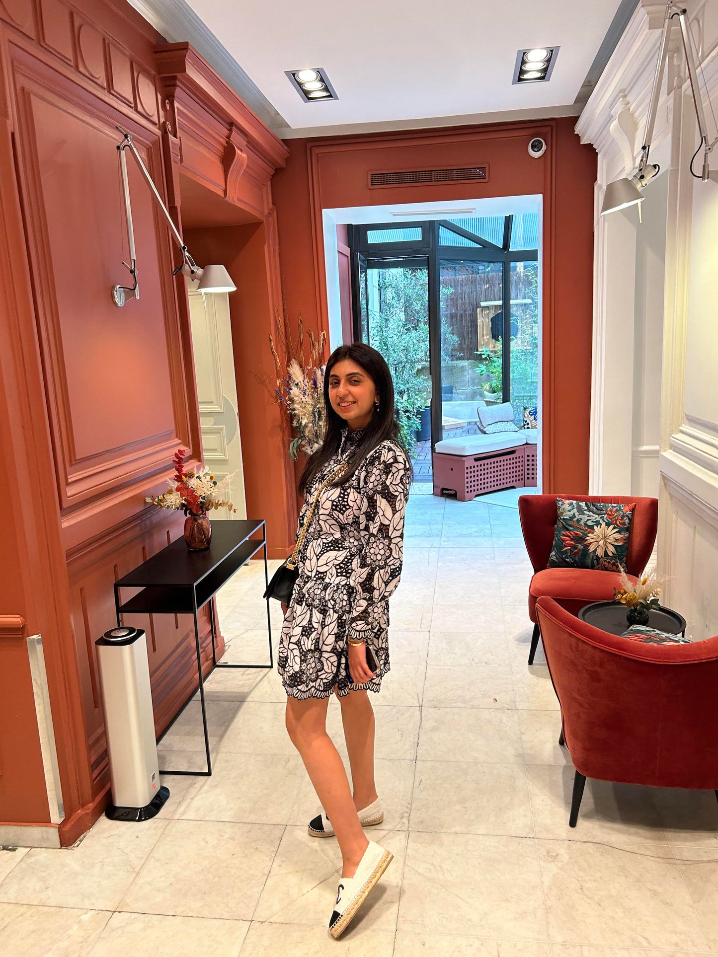 NIKITA KHURANA IN BLACK COTTON DRESS