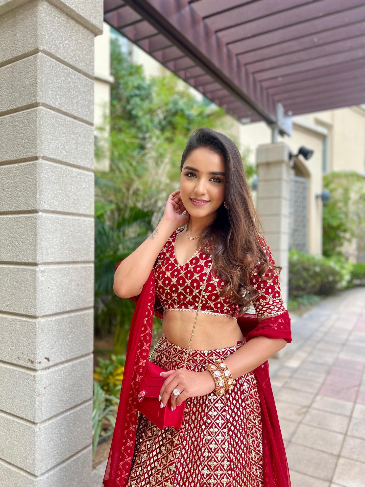 SHIVANI GIRDHAR IN RED ZARI & SEQUIN LEHENGA SET