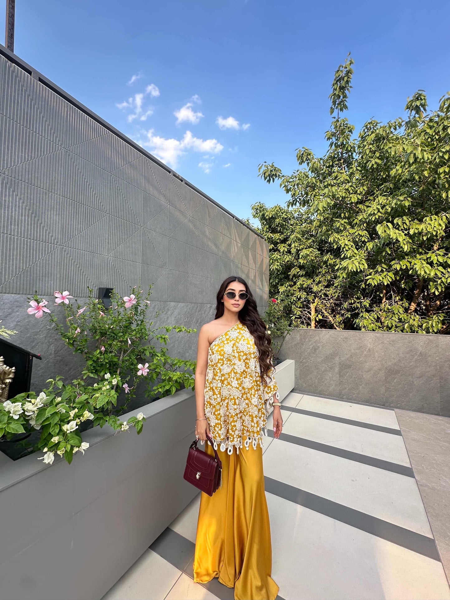 AASHNA VOHRA IN YELLOW PEARL WORK OFF SHOULDER CAPE SET