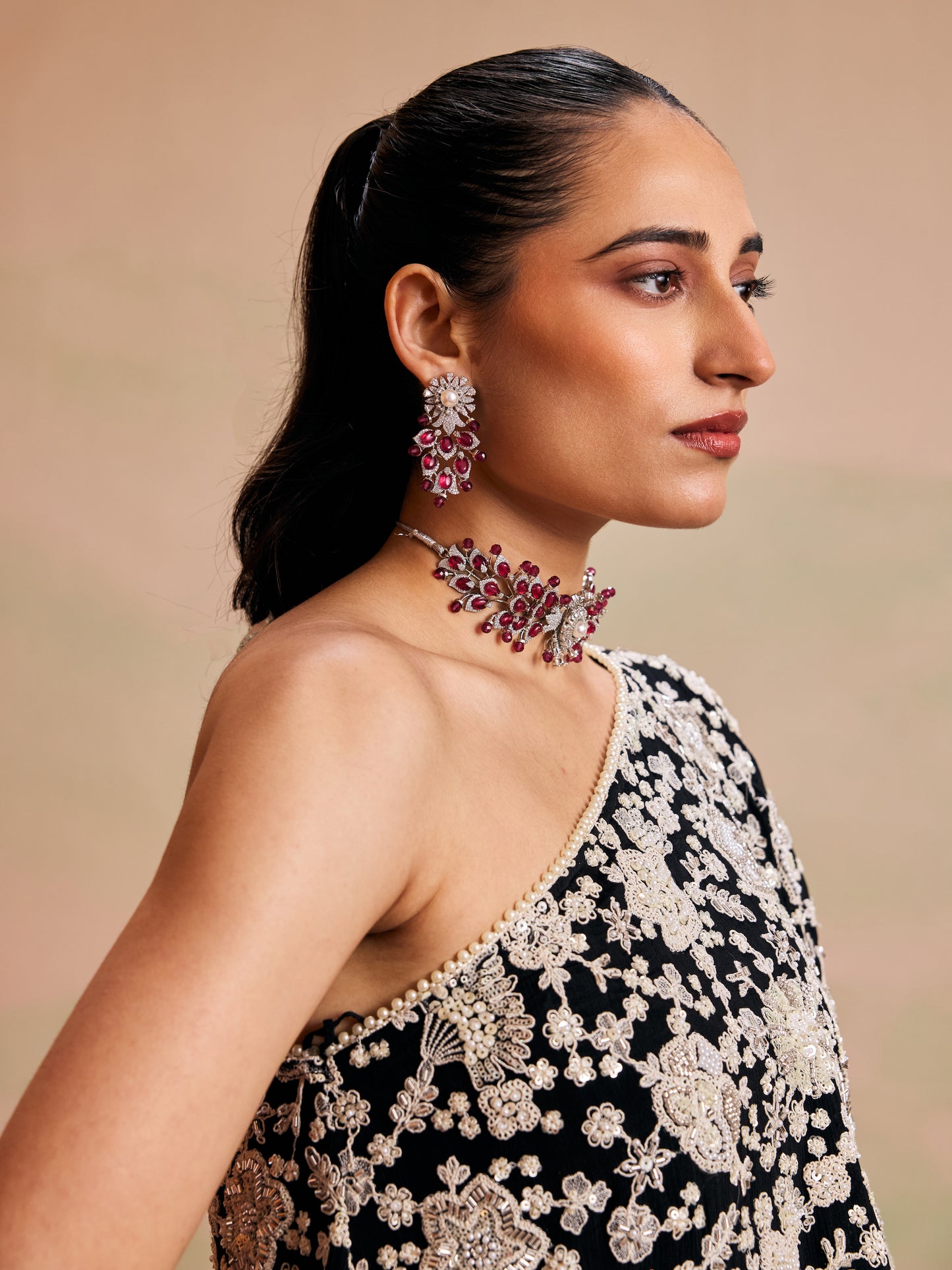 BLACK PEARL WORK OFF SHOULDER CAPE SET