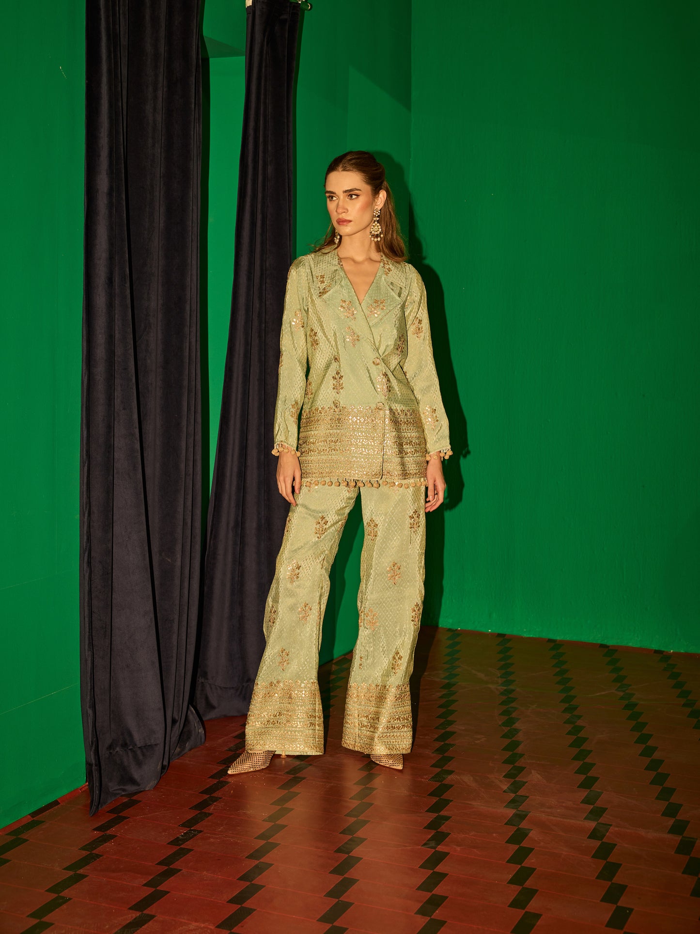BLUE BANARSI BLAZER SET