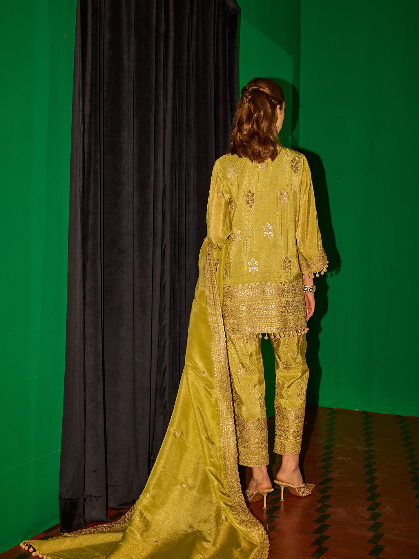 GREEN BANARSI KURTA SET