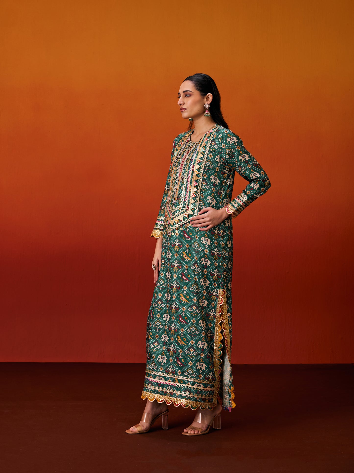 GREEN LONG PATOLA KAFTAN