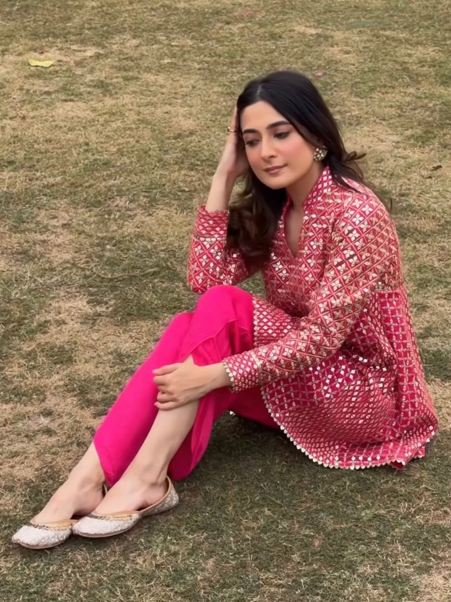 ITIKA ARORA IN RANI PINK ZARI & SEQUIN DHOTI SET