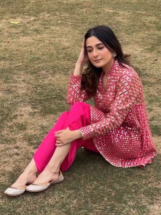 ITIKA ARORA IN RANI PINK ZARI & SEQUIN DHOTI SET