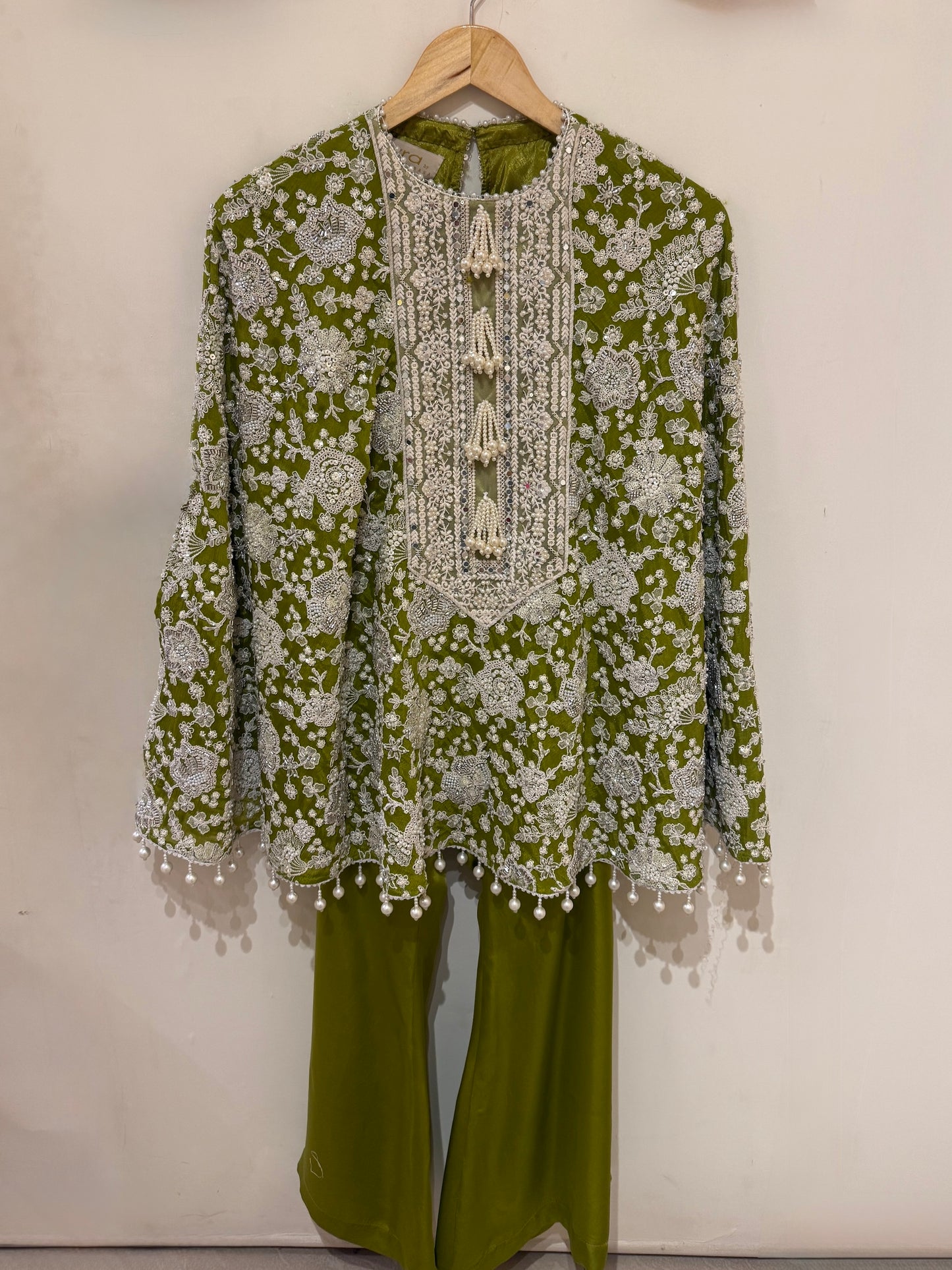 GREEN PEARL WORK CAPE SET