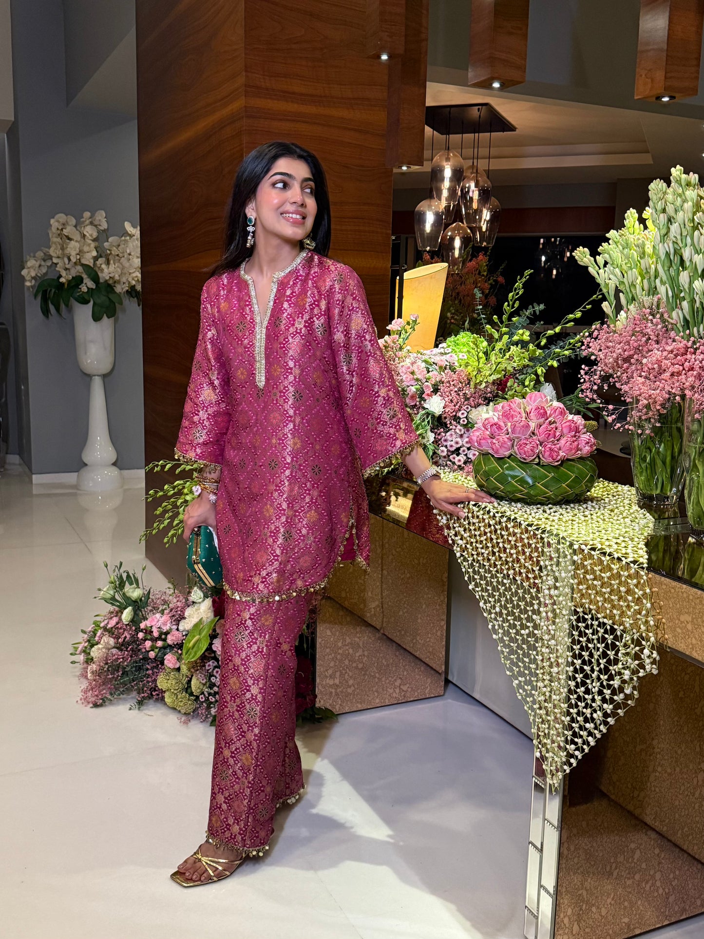 SHIMOLI KAPASI IN PINK BROCADE SUIT SET