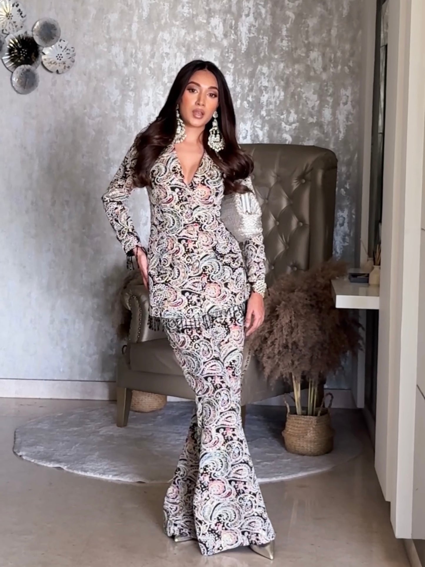 CIPIA ARTUL IN BLACK MULTI COLOR EMBROIDERED BLAZER SET