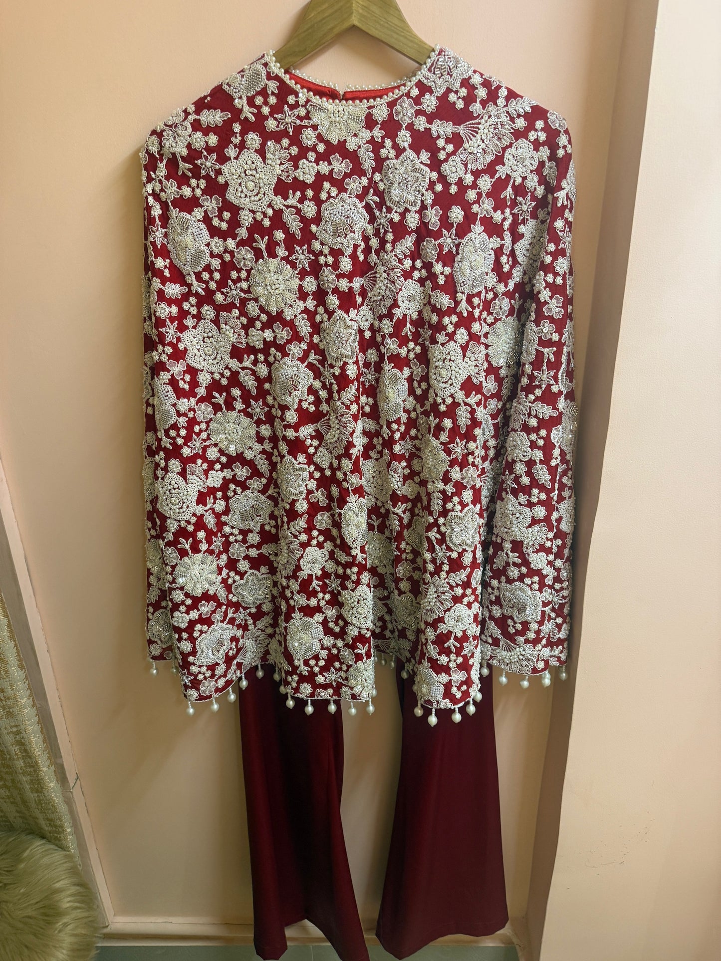 RED PEARL WORK CAPE SET