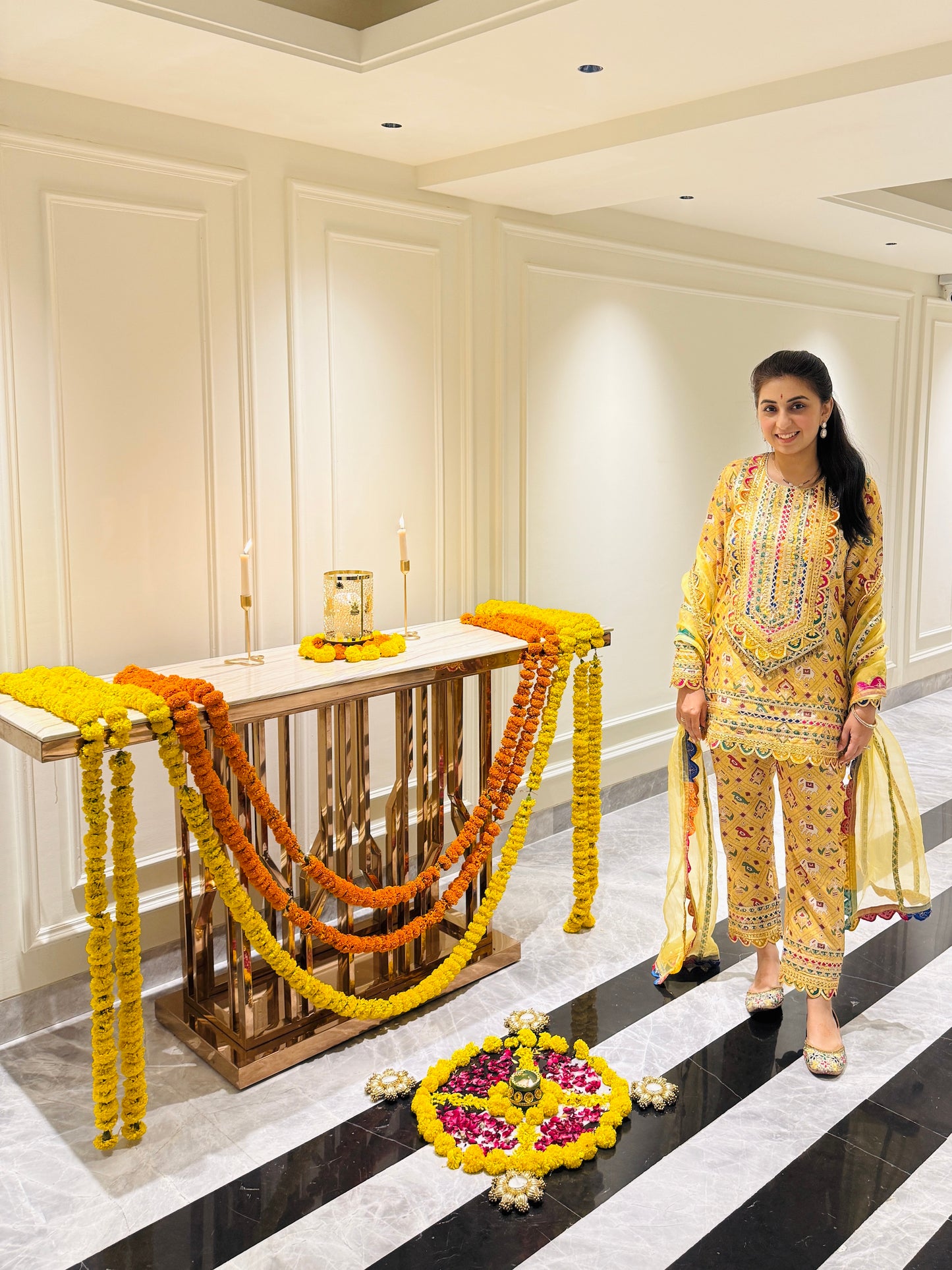 NIKITA KHURANA IN YELLOW PATOLA KURTA SET