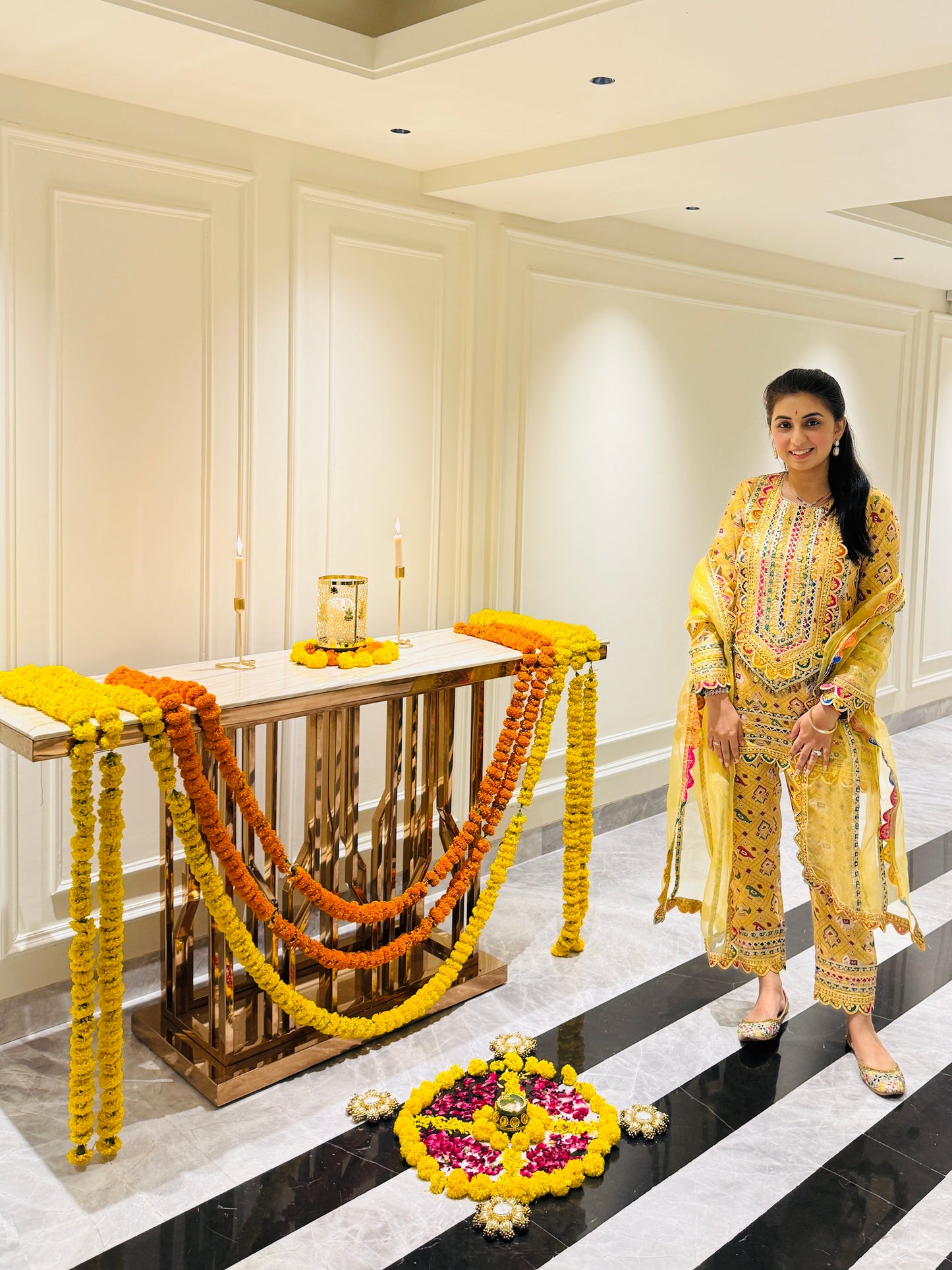 NIKITA KHURANA IN YELLOW PATOLA KURTA SET