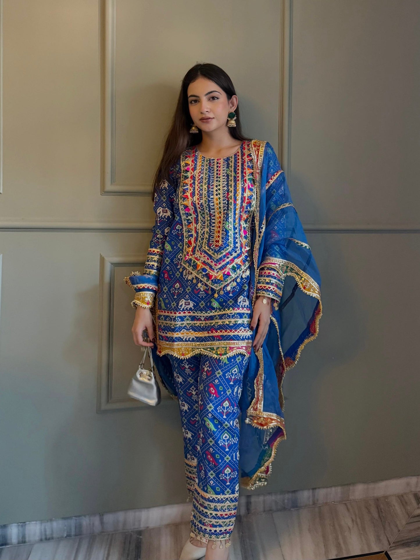 JANNAT KHURANA IN BLUE PATOLA KURTA SET