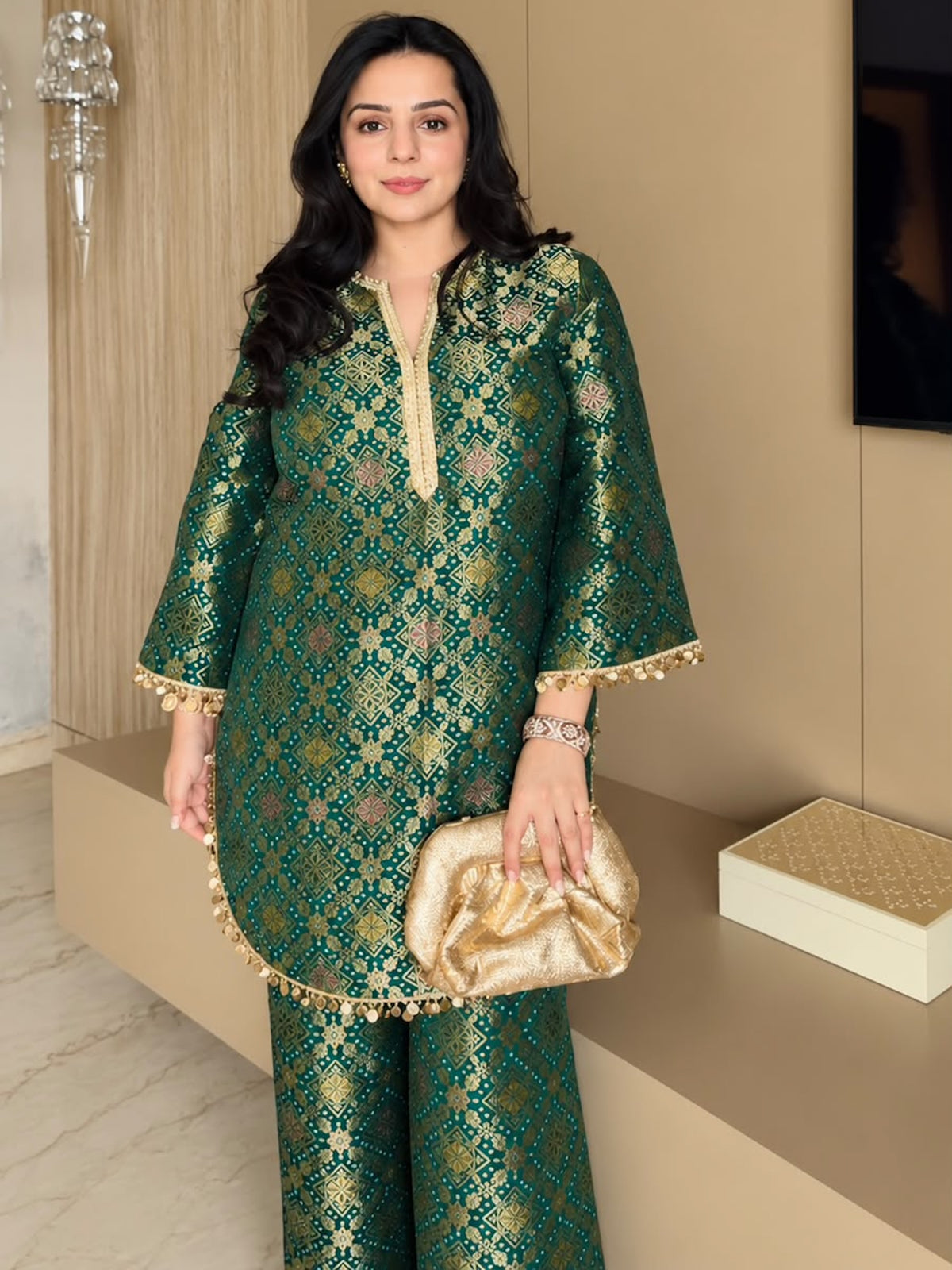 TANYA NARANG IN GREEN BROCADE SUIT SET