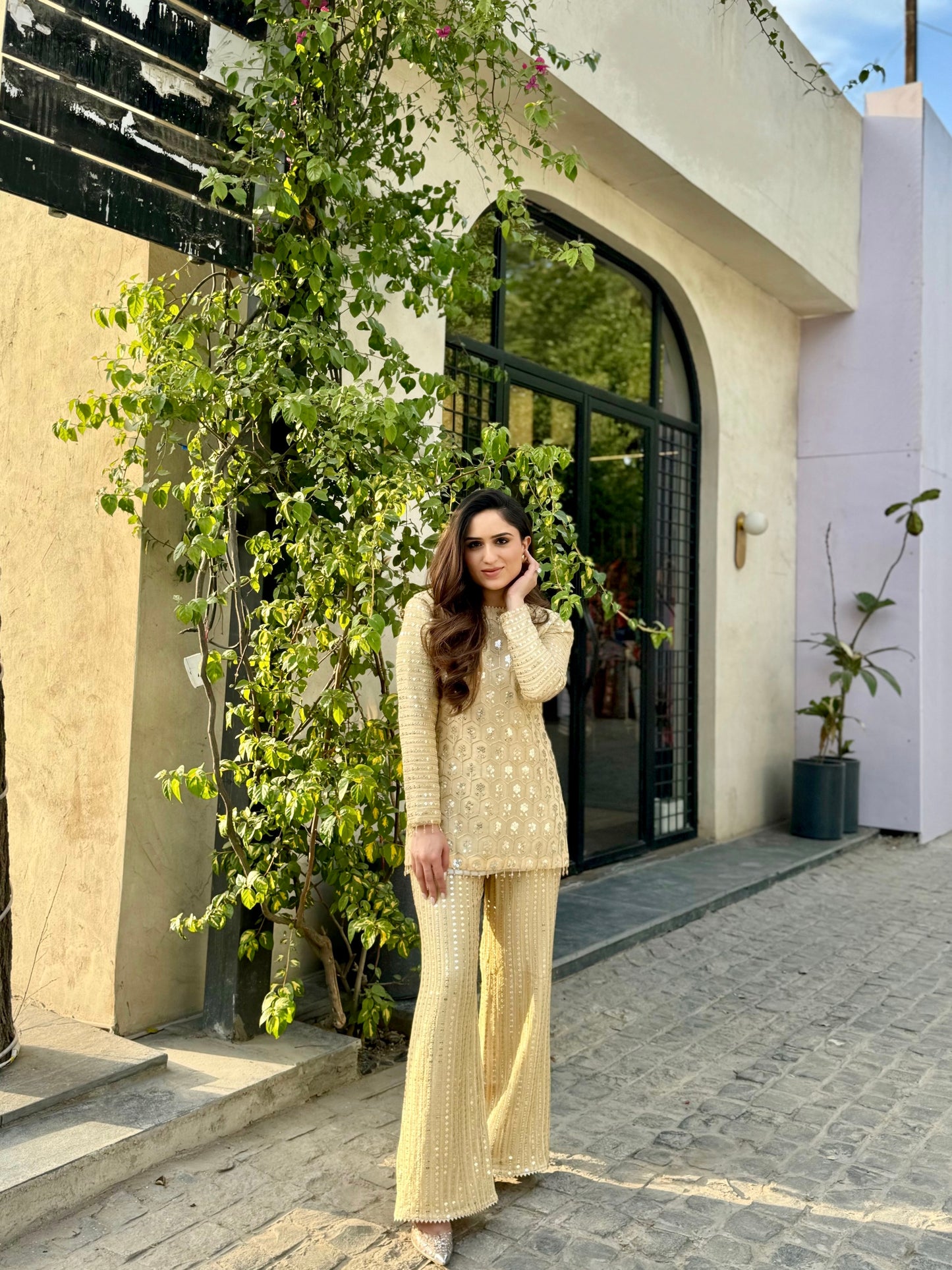 NIKITA VASDEV IN GOLDEN ZARI & SEQUIN COORD SET