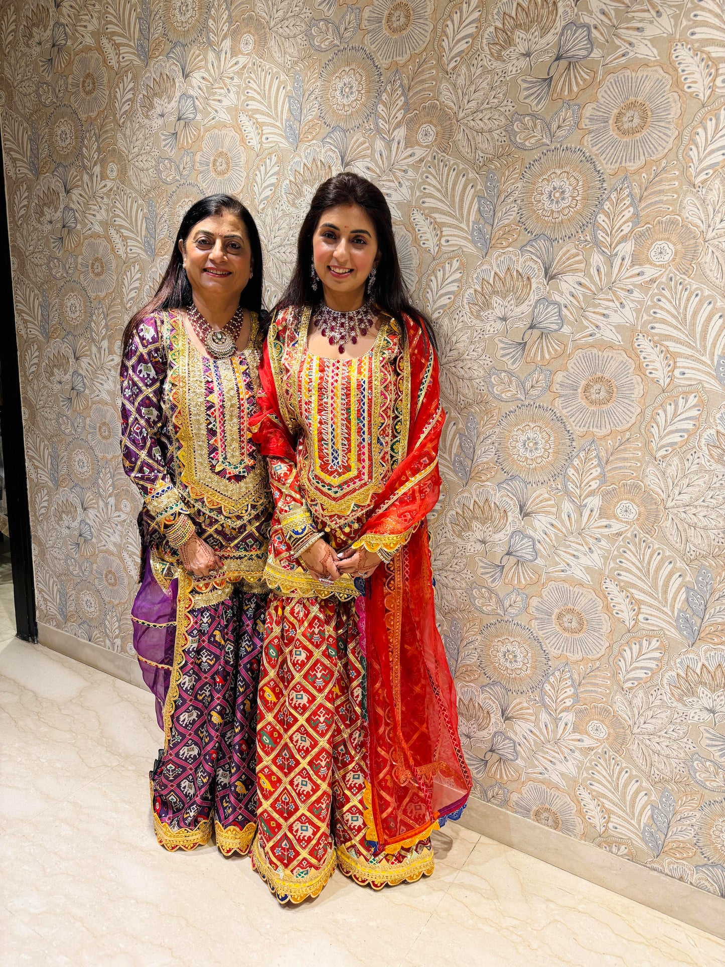 NIKITA KHURANA IN RED PATOLA SHARARA SET